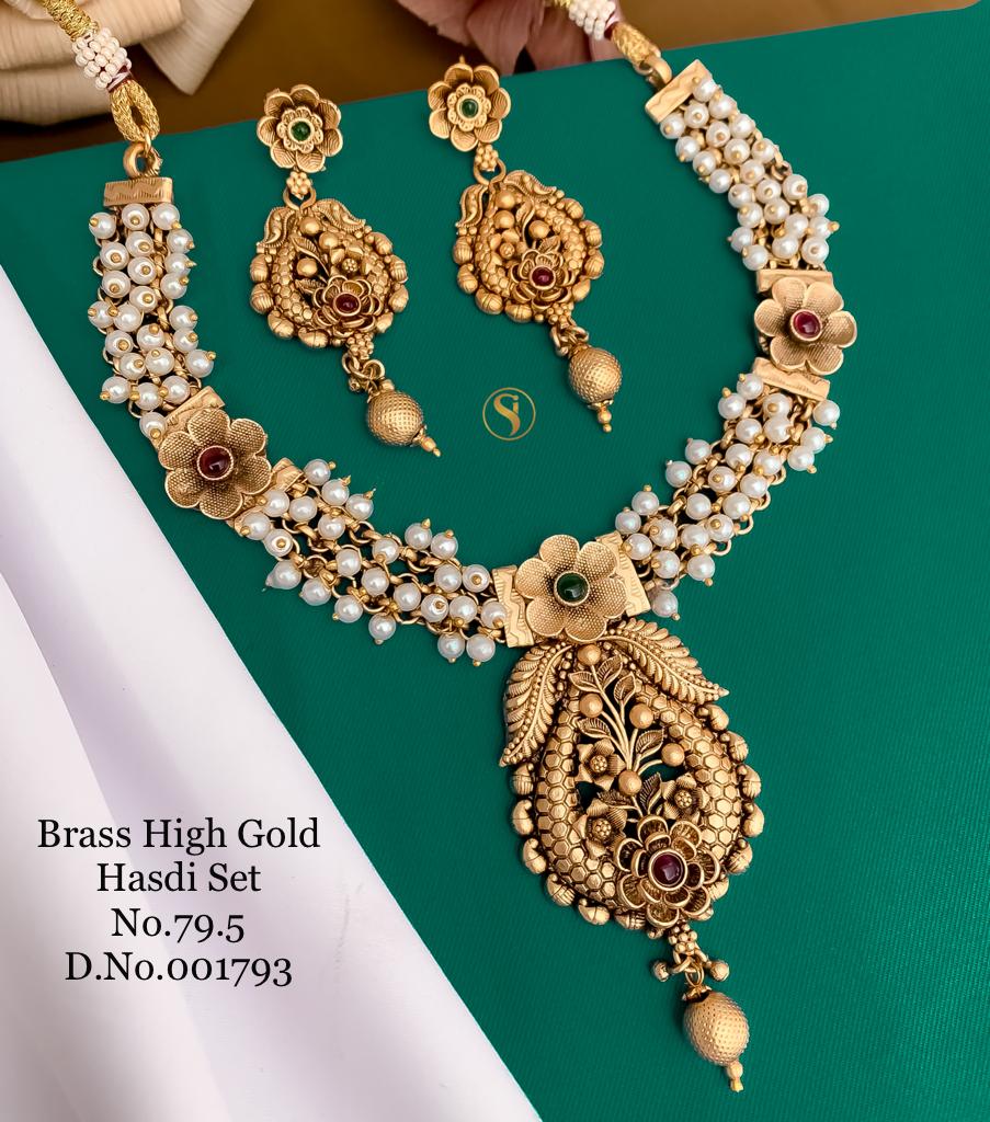 179 BH Designer Pearl Brass High Gold Hasadi Set Manufacturers
